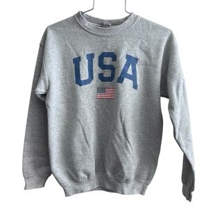Gildan Gray USA Sweatshirt comfy loungewear casual kids girls size large L